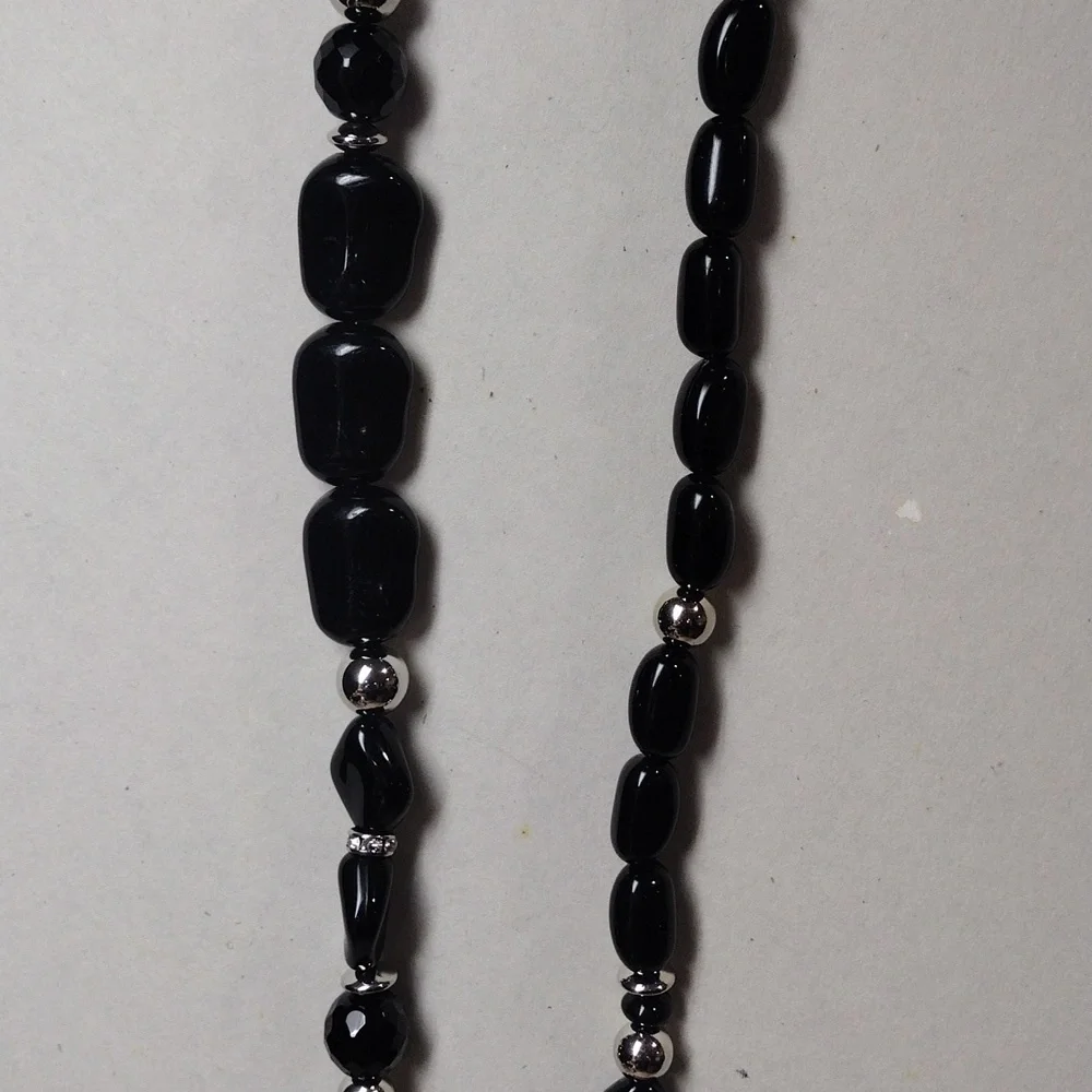 Black & Silver Beaded Long Statement Necklace – Modern Geometric Jewelry